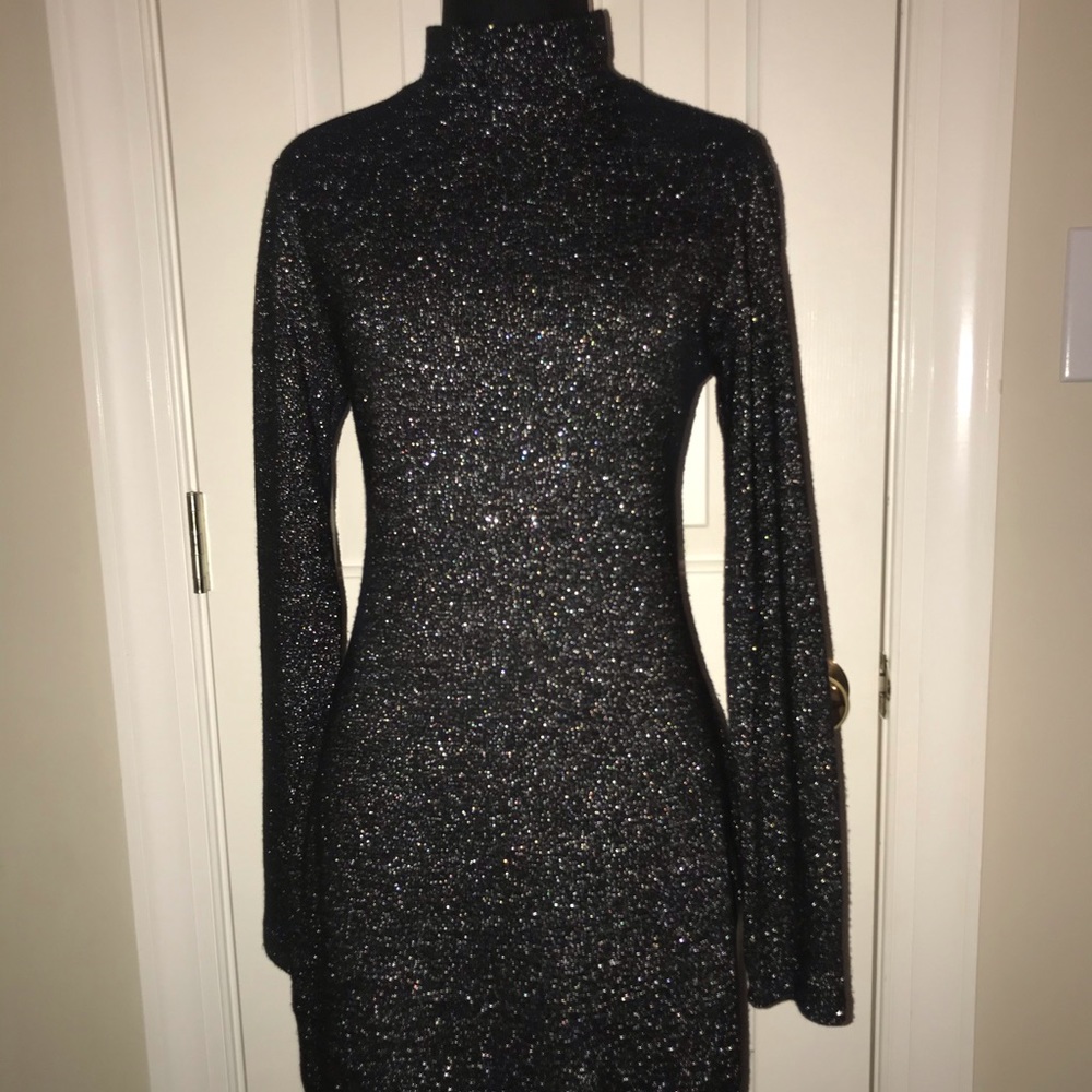 Mock neck mini